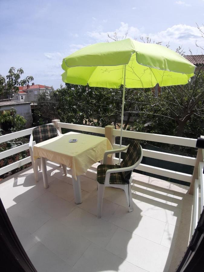 Apartmani Luce Sumartin Εξωτερικό φωτογραφία
